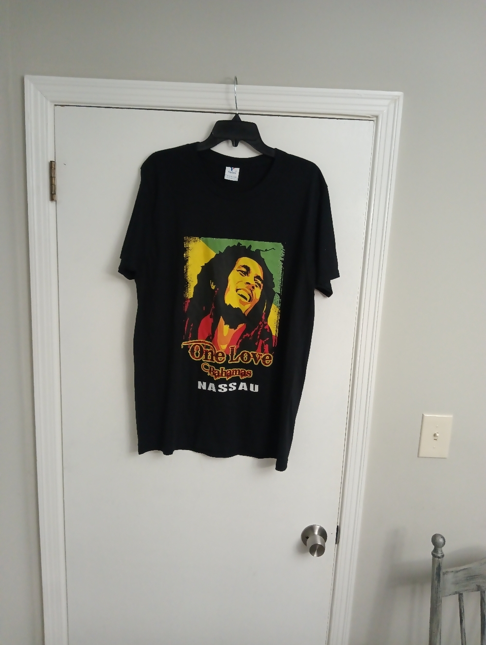 Bob Marley 'One Love' Nassau Graphic T-Shirt - Black